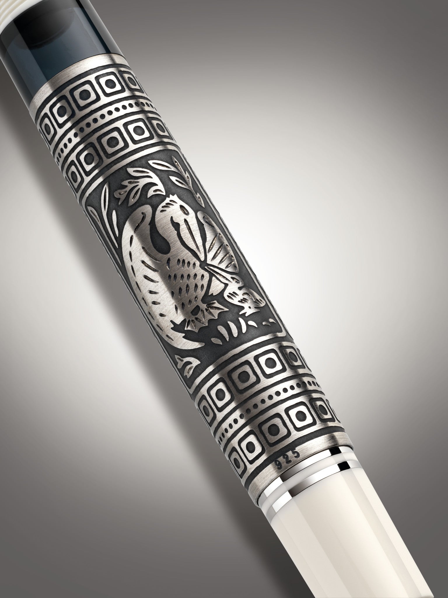 Pelikan Füllhalter Toledo M910 Weiß