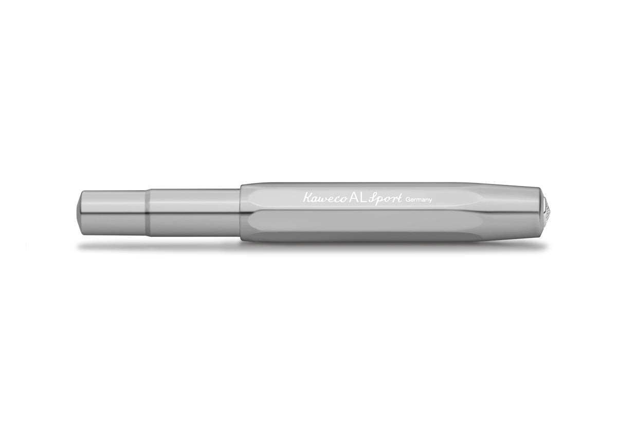 Geschlossener Kaweco Füllhalter AL in roh