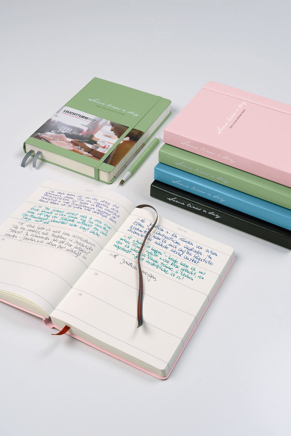 Leuchtturm1917 - Some lines a day