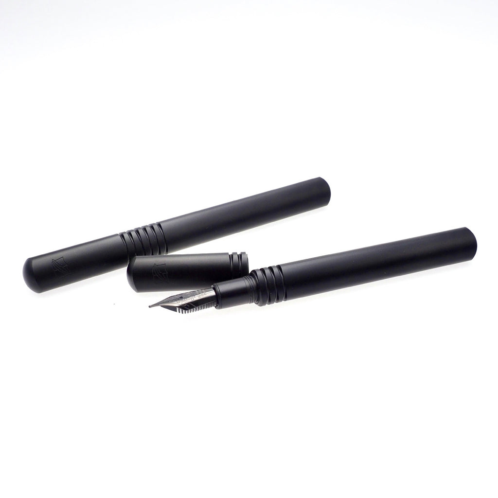 Calamus II Triangulus fountain pen Papier & Stift