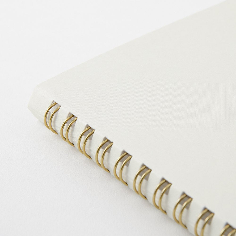 Midori Color Dot Ring Binder - White