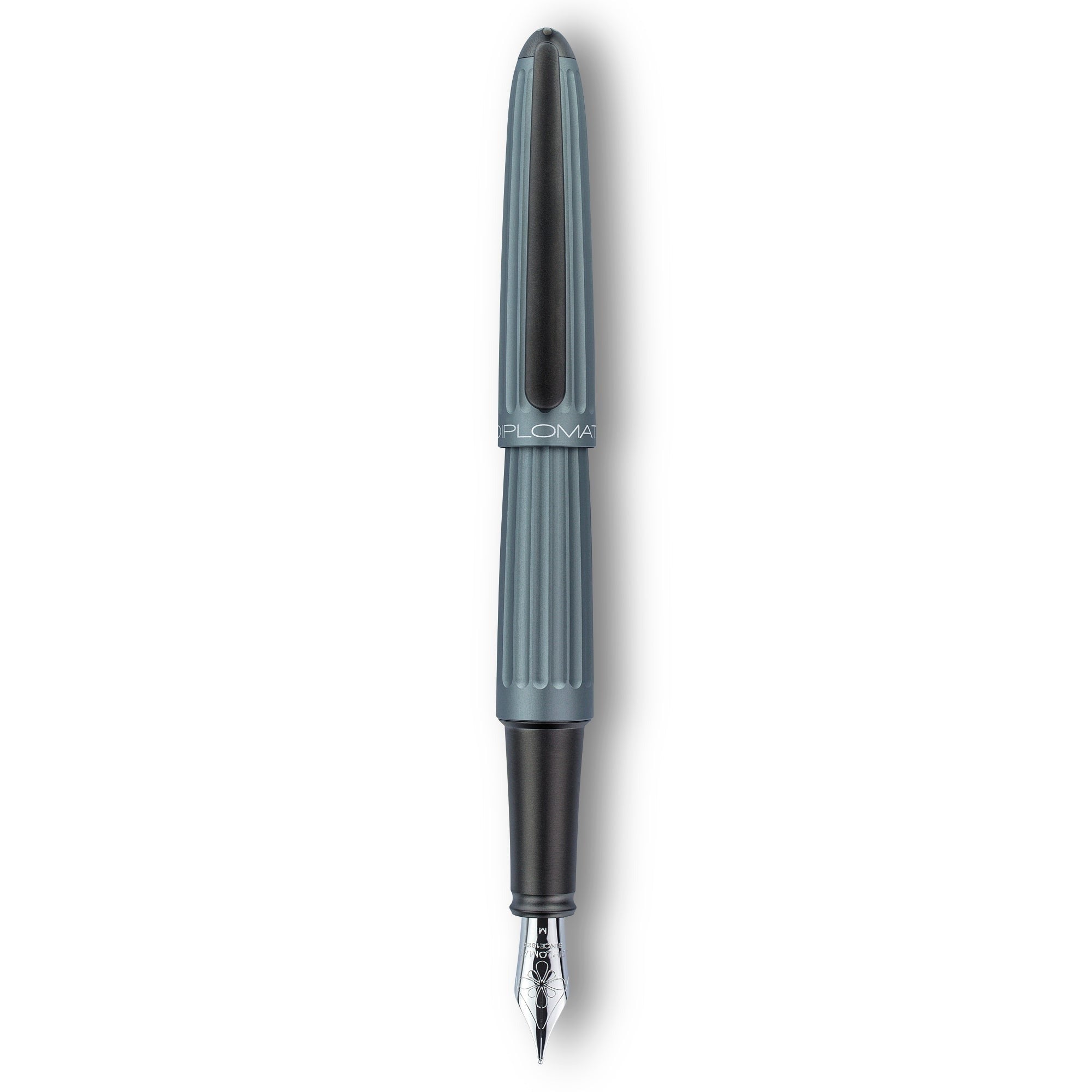 Diplomat - Aero fountain pen gray