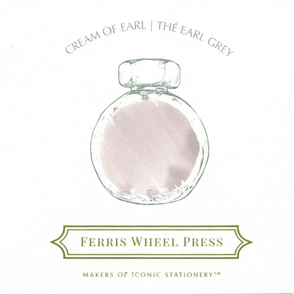 Swatch von Ferris Wheel Cream of Earl in einer gezeicheten Glaflasche. 